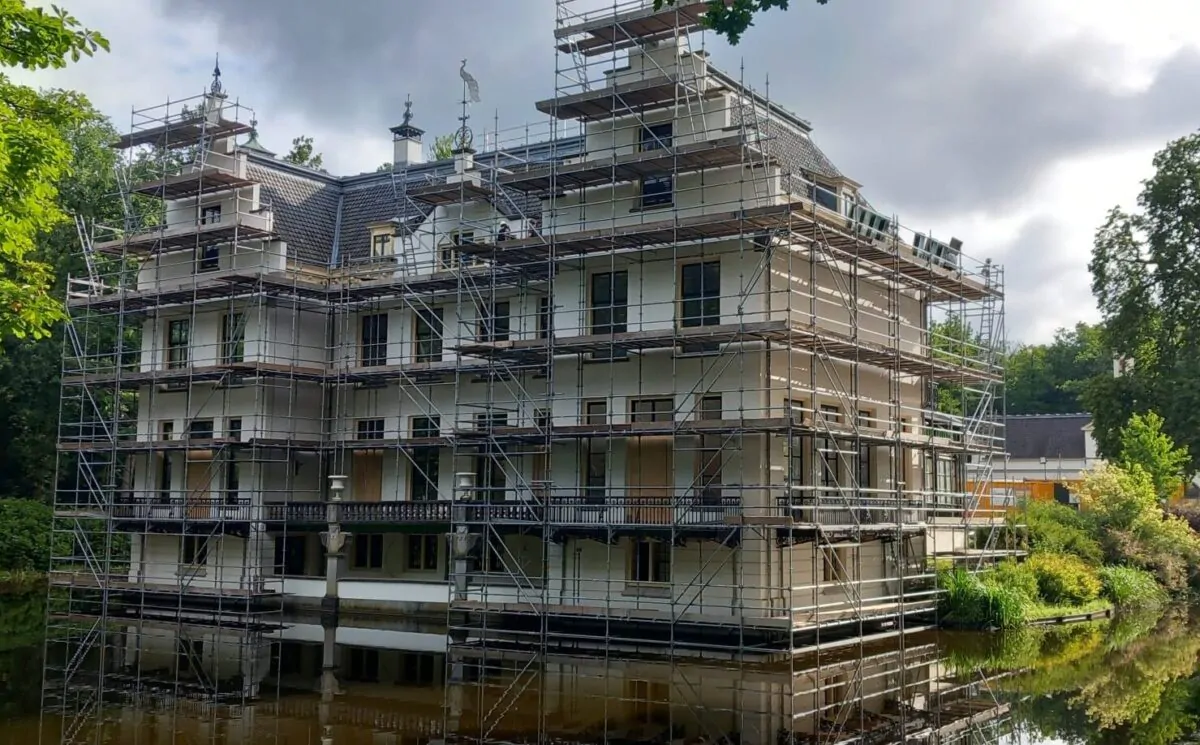 Kasteel Staverden in de steigers – deuren open op Monumentendag
