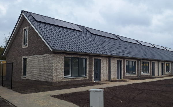 Oplevering nieuwe comfortwoningen in Zetten